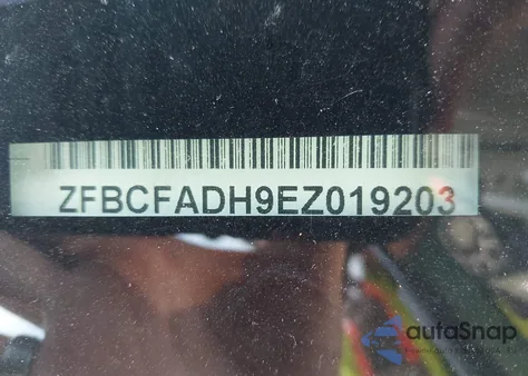 2014 Fiat 500L Trekking z USA, uszkodzony, nr VIN ZFBCFADH9EZ019203